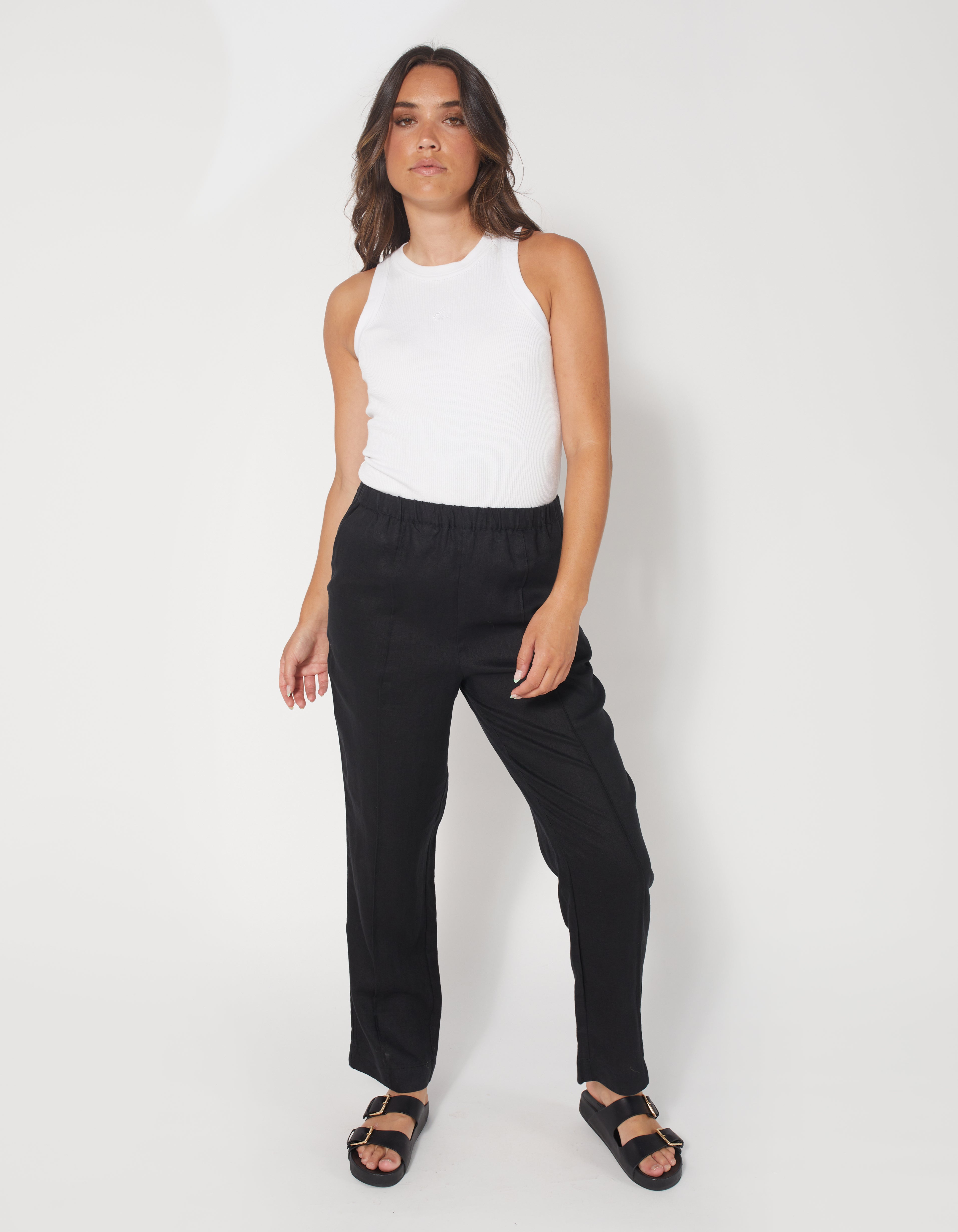 Shop the latest on-trend Woman's Pants | dear Sutton, – Dear Sutton
